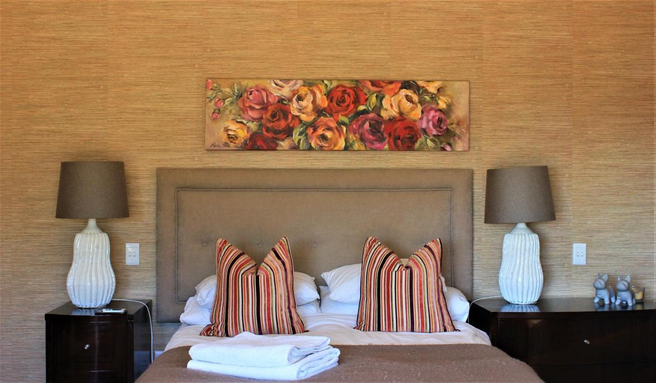 Karee & Wild Olive Guest Lodge Hekpoort Bagian luar foto